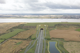 Mega TBM river crossing for UK highway