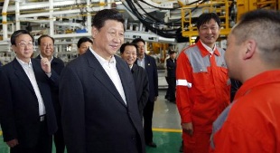 President Xi at the CRTE factory in China